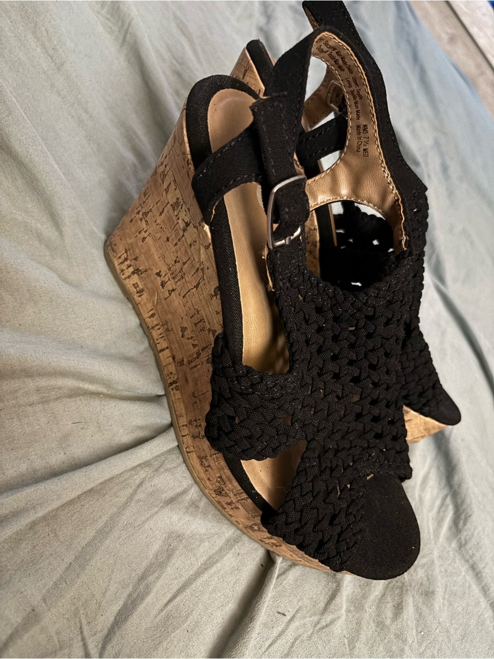 SO Black Crochet Knit Cork Wedge Sandals Platform Boho Strappy Heels Sz 7.5